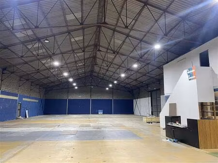 location entrepôt / local d'activités begles 1 100 m²