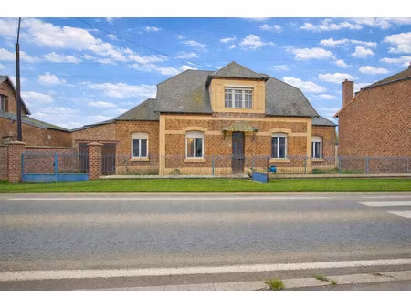 vente maison 4 pièces 100 m² à aubigny-aux-kaisnes (02590)  84 500 €
