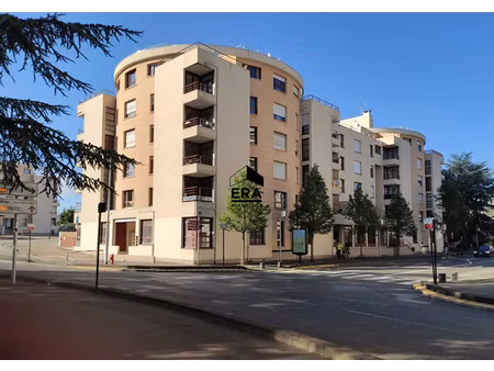 appartement 2 pièces 54 m² à vendre / acheter évry-courcouronnes 91000 ? | era immobilier