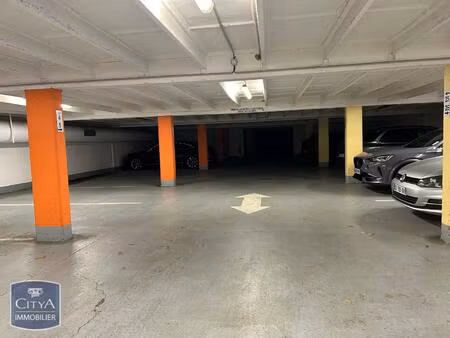 achat parking st etienne 42000