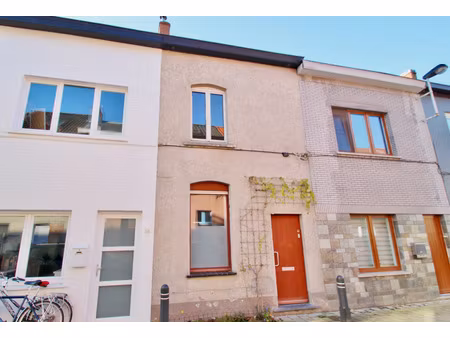 huis te huur in gent met 2 slaapkamers