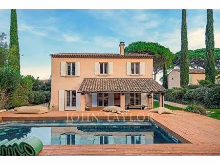 villa individuelle avec piscine – idéale vie de famille