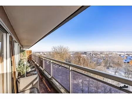 appartement te koop in sint-niklaas met 2 slaapkamers