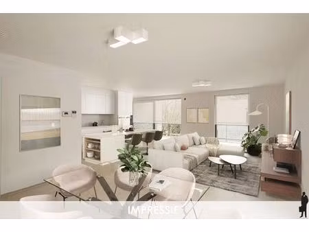 exclusief en in het groen gelegen nieuwbouw penthouse onder registratierechten