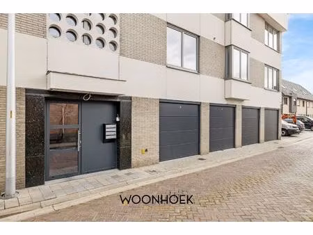 verkocht binnen de maand! woonhoek vastgoed lokeren