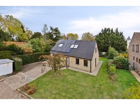 woning gelegen in een doodlopende straat met 3 slaapkamers te beersel