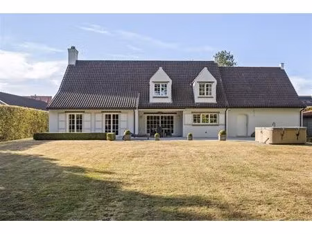 kom binnen  kom dromen: royale eigendom op 3057 m²