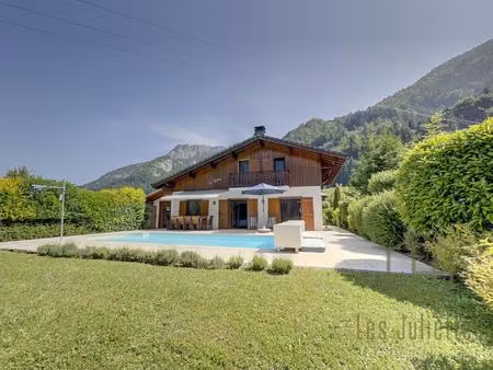 chalet familial de charme le biot - quartier résidentiel prisé et ensoleillé