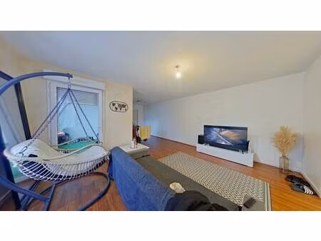 location appartement 3 pièces 72m² poitiers 86000