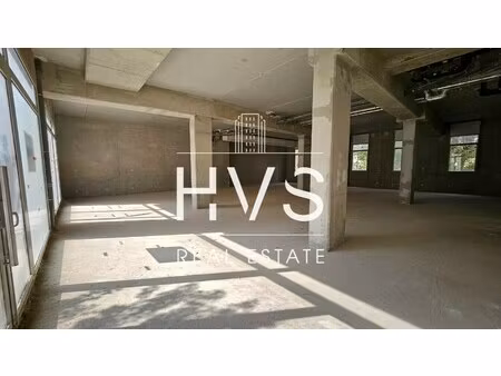 location local professionnel 232m² aix en provence 13100