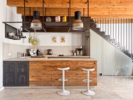 mas entièrement rénové 3 chambres 126 m2 et garage sur 400 m2 de terrain