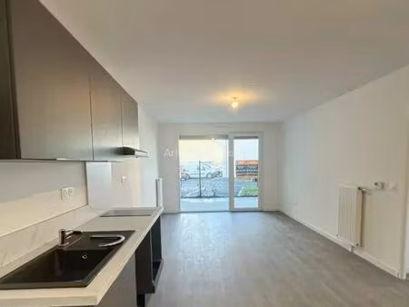 location appartement 2 pièces 41 m2 à reims
