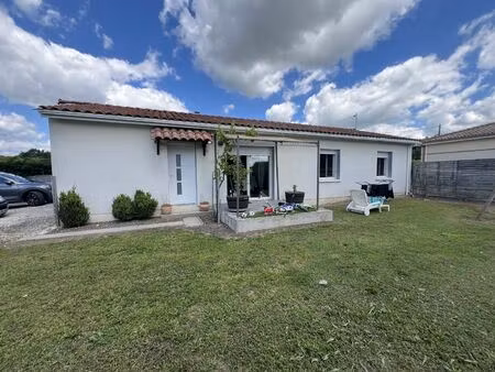 location maison 4 pièces 88m² st denis de pile 33910