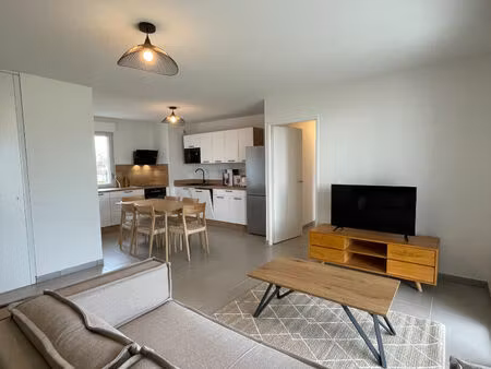 location appartement 4 pièces 81m²