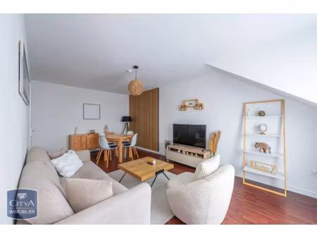 appartement à vendre 2 pièces 45.99 m² - condé-sur-l'escaut (59) - 76 000€