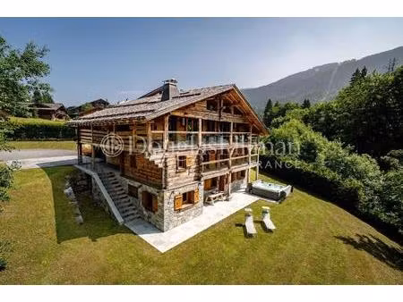 les carroz - magnifique ferme de 6 chambres récemment rénovée aux carroz