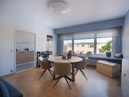 appartement te koop in stabroek met 2 slaapkamers