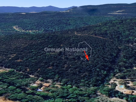 terrain non constructible de 4 4ha