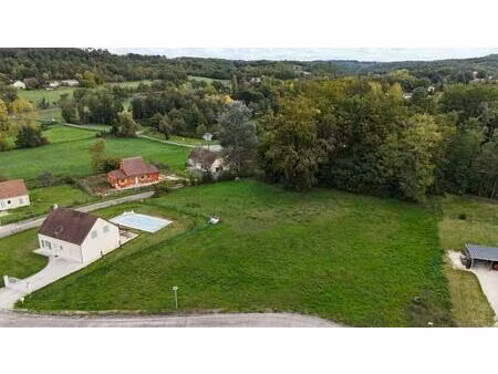 terrain constructible de 1247 m2