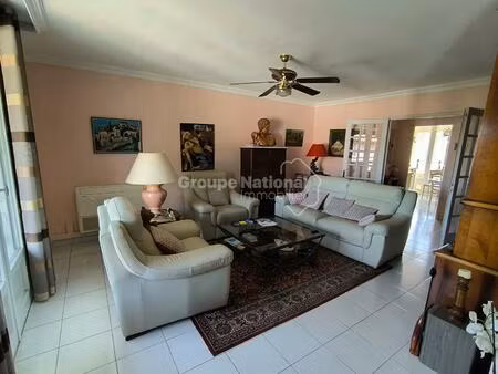 superbe appartement t3 avec double balcon - avignon extra-muros