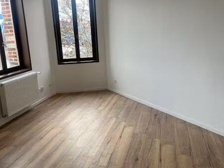 location appartement 3 pièces 70m² douai 59500