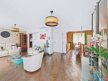 axclusivite - maison 6 pièces 124 m² – quartier du parc du château - aucun travaux