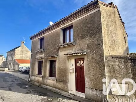 vente maison à argenton-les-vallees (79150) : à vendre / 98m² argenton-les-vallees