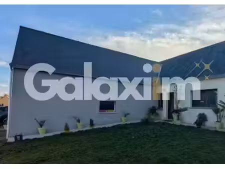 vente maison 5 pièces 180 m² à campénéac (56800)  310 000 €