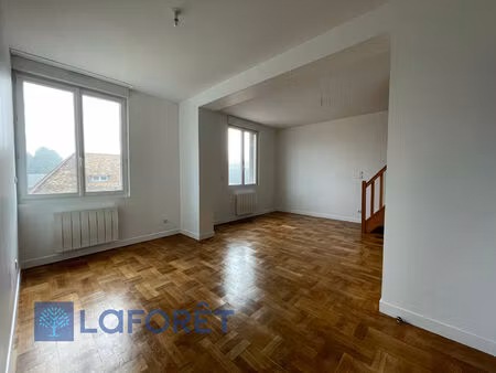 appartement t4 la bonneville-sur-iton à louer