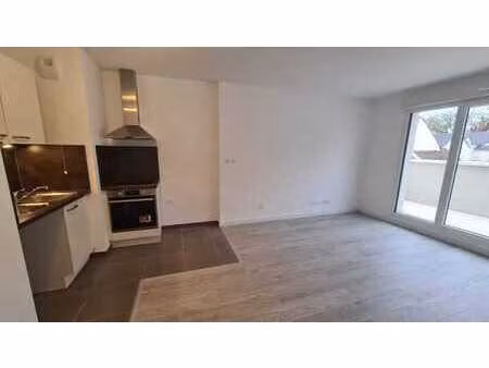 location appartement 2 pièces 38m² orleans 45000