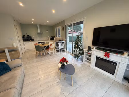 maison 2 chambres dans le centre ville de mimizan