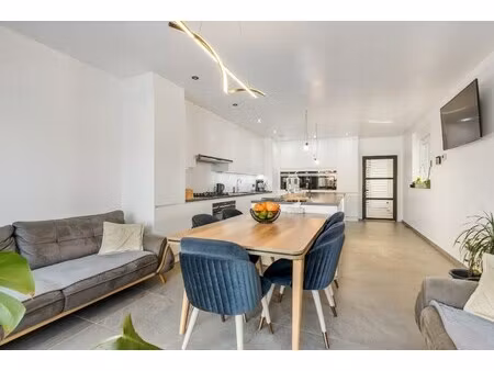 huis te koop in sint-niklaas met 4 slaapkamers