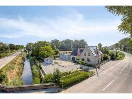 huis te koop in veurne met 6 slaapkamers