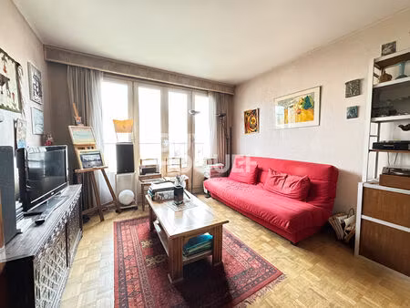 appartement 2 pièces - centre-ville !