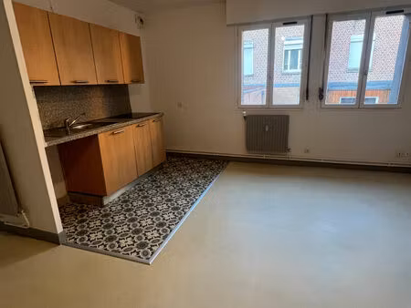 studio en centre-ville d'armentières