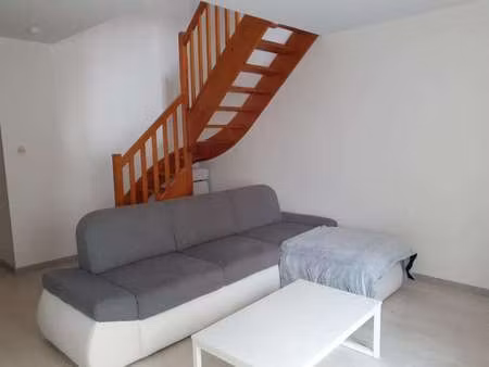 location appartement 2 pièces meublé à savenay (44260) : à louer 2 pièces meublé / 48m² sa