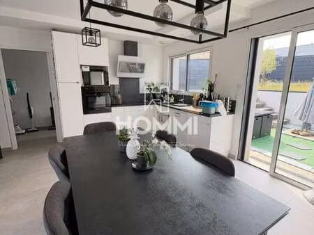 location maison à mauves-sur-loire (44470) : à louer / 112m² mauves-sur-loire