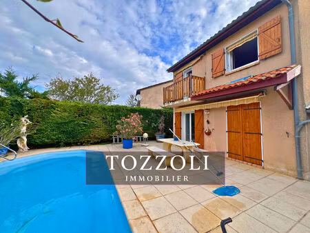 maison saint pierre de chandieu 4 pièce(s) 87.9 m2