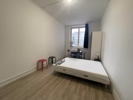 studio meuble tout compris