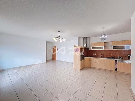 vente appartement 4 pièces 84.07 m² à sévérac-le-château (12150)  163 000 €