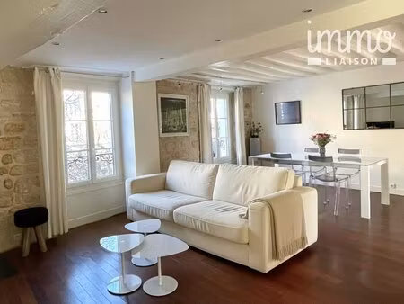 charme et lumière pour cette maison sans vis-à-vis au cœur du centre ville