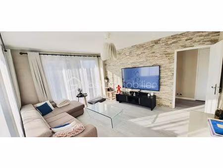 vente appartement 4 pièces 61.11 m² à les pavillons-sous-bois (93320)  166 000 €