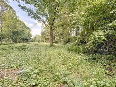 genval - terrain constructible +/-7a29ca à 5' de la gare