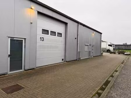 unité pme de 209 m² à louer à proximité de l’e19 à kalmthout