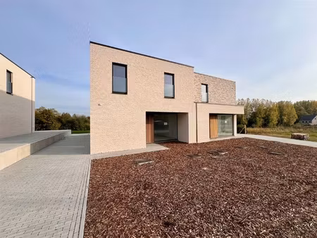 huis te koop in korbeek-dijle met 4 slaapkamers