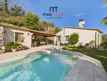 maison 3 pièces - 102 m²