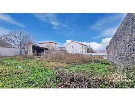 vente terrain 776 m² à lussat (63360)  89 900 €