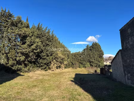vente terrain 600 m² à sarrians (84260)  145 000 €
