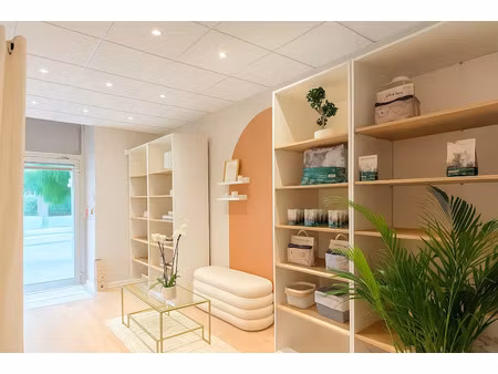 vente locaux professionnels 71.1 m² à beausoleil (06240)  95 000 €