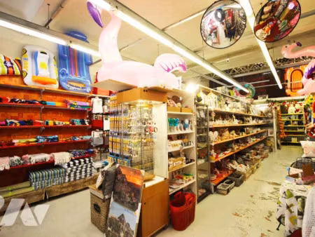 vente locaux professionnels à marseille 4ème (13004)  170 000 €